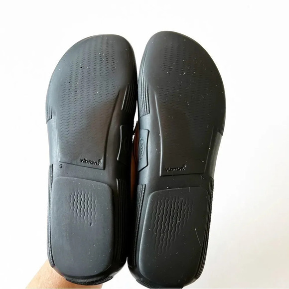 Tod’s Leather Loafers Size 40 EU Women’s Pale Tan Designer Shoe Driving Moc READ - Picture 3 of 13